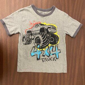 Boys Size Small (6/7) Graphic T-Shirt